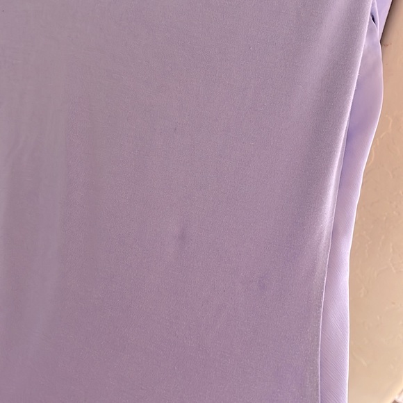 3/$30| 🌸 WHBM Woven Front Long Sleeve Tee - Picture 6 of 6